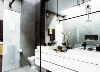 Chris and Jenna bathroom