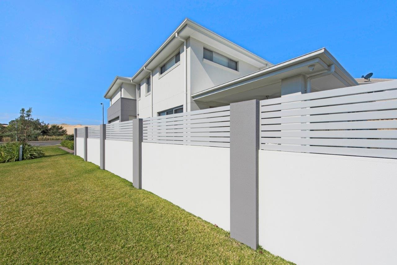 EstateWall