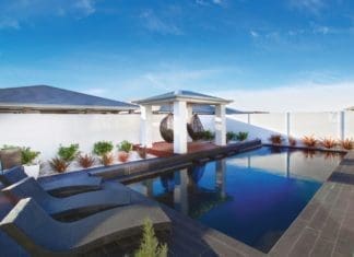 Pool fence