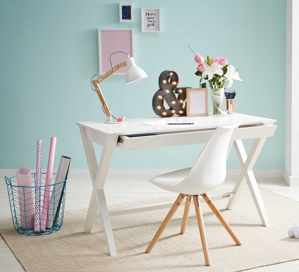 Hayden desk How to choose affordable furniture