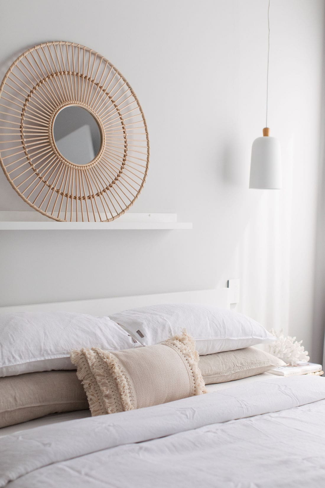Coastal cushion styling