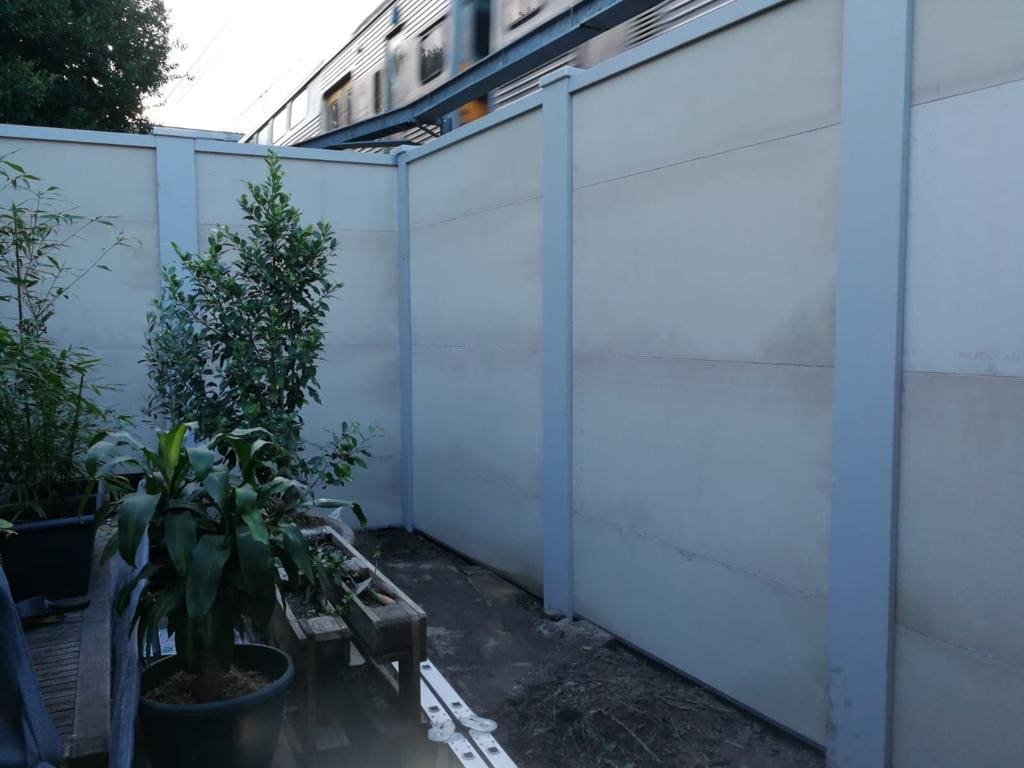 New Modular Walls fence