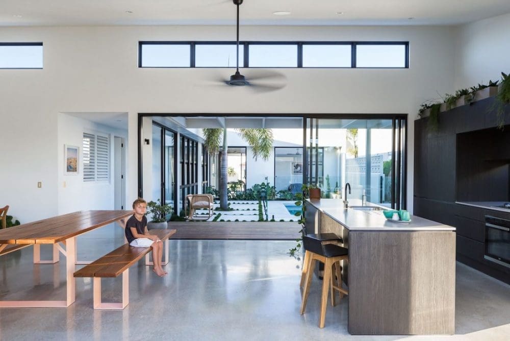 SuncatcherHouse_CreateArchitecture_kitchendining