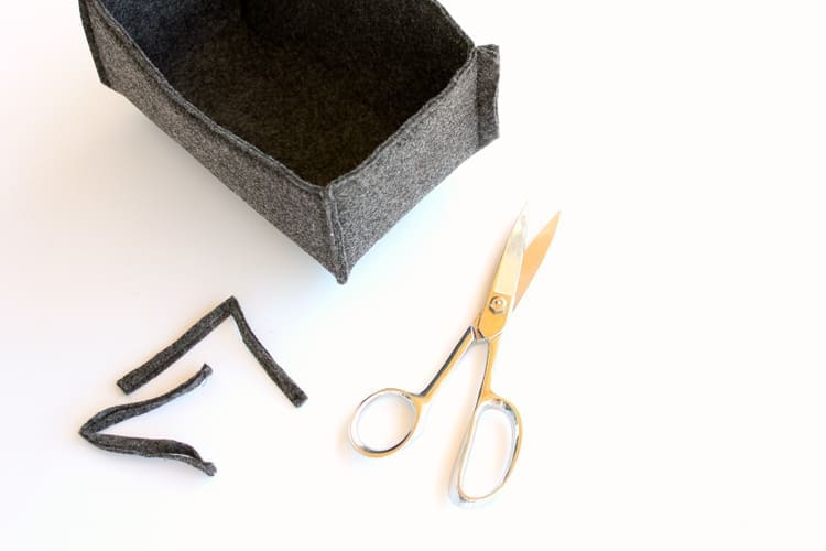How to make your own felt basket