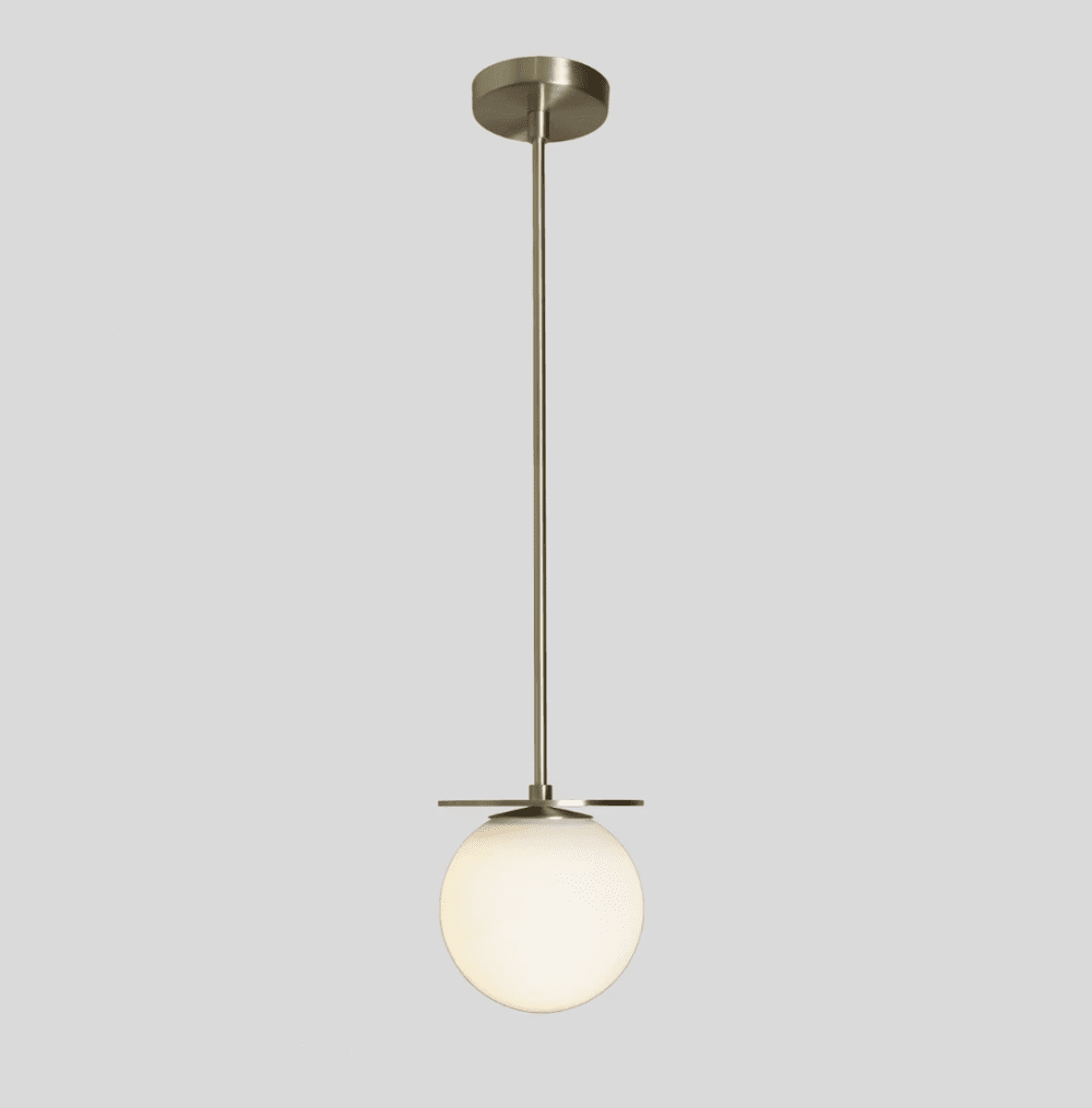 Single ball pendnat light