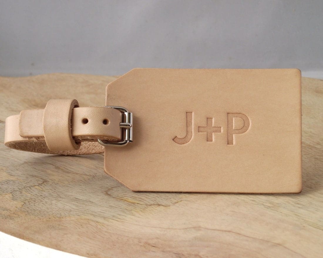 Leather luggage tag