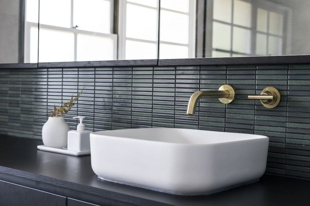 MorecombeHouse_SinkCloseUp