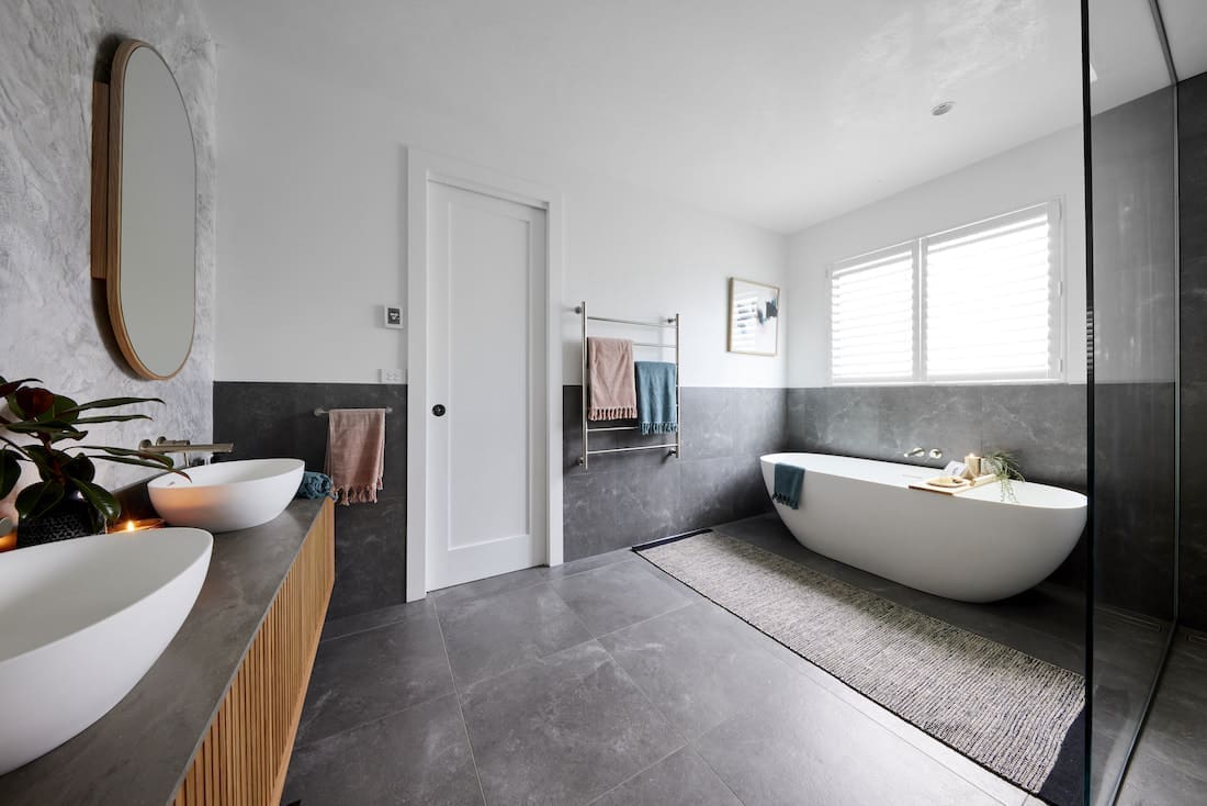 Jack and Jill style bathroom
