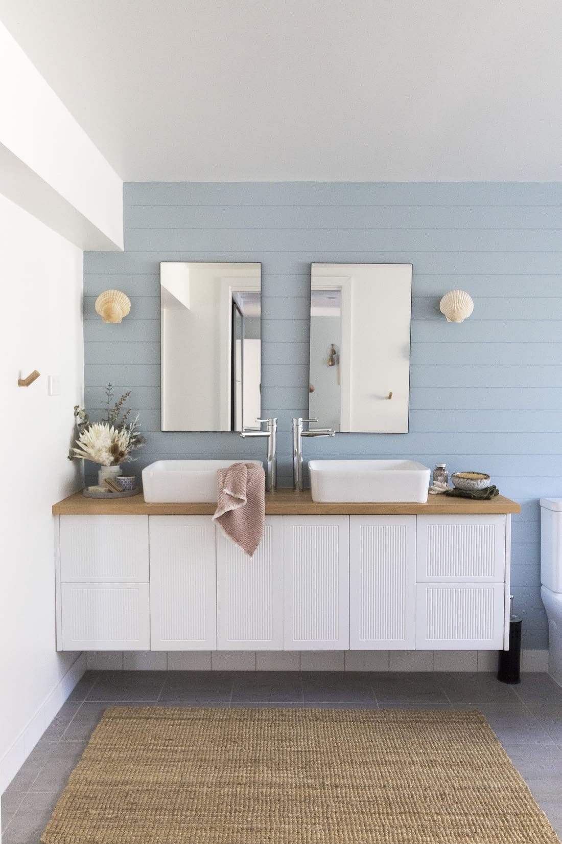 Moore Creative_fullspace_Beachy bathroom