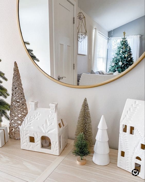 Christmas_KN_Decorating your entry for Christmas