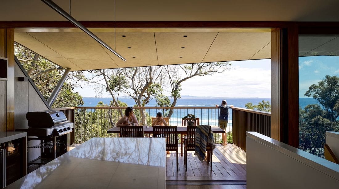 Deck with a view at Nannygai