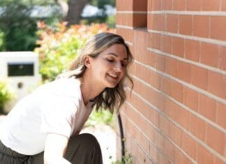 Killing weeds without chemicals