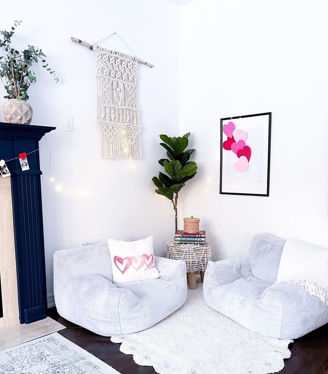 kids reading nook