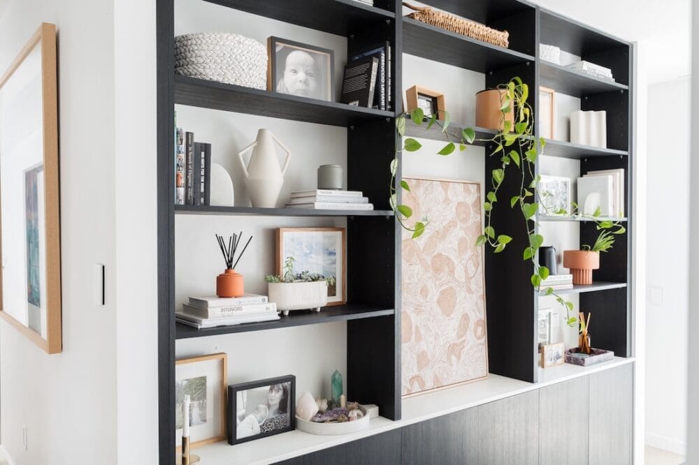 Bookshelf styling