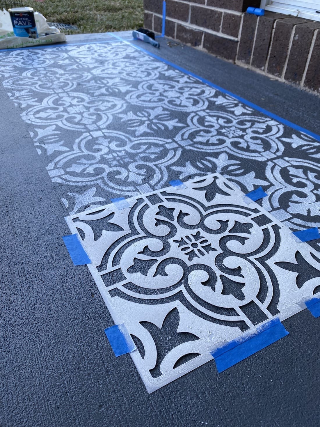 Alfresco detailing in progress _ easy budget alfresco makeover