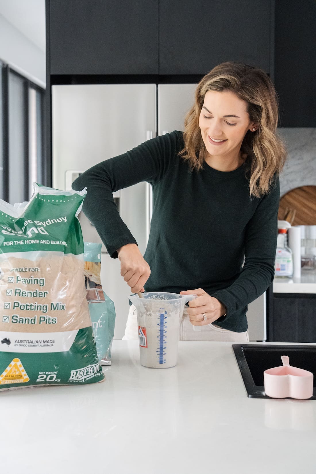 Mix up cement