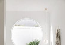 Three Birds_House14_laundry with round window