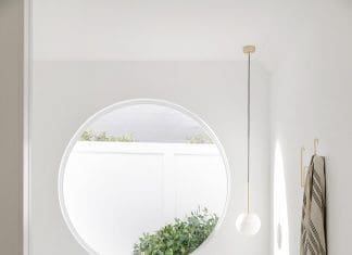 Three Birds_House14_laundry with round window