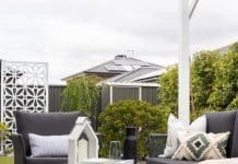 outdoor livingroom