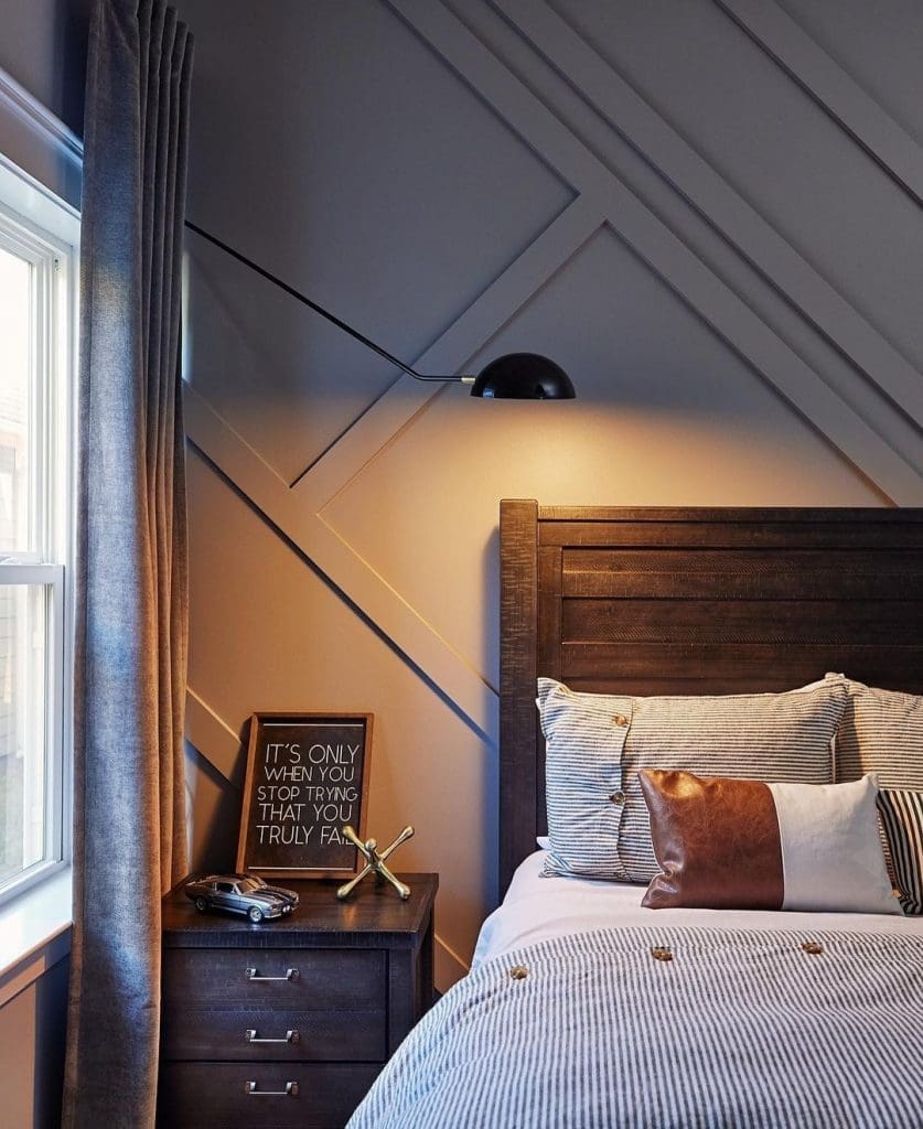 Adhoc wall panelling
