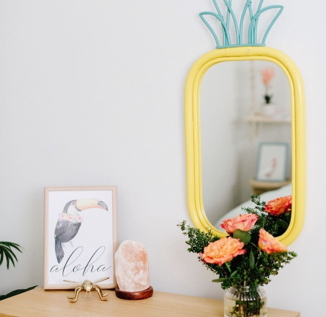 Pineapple mirror