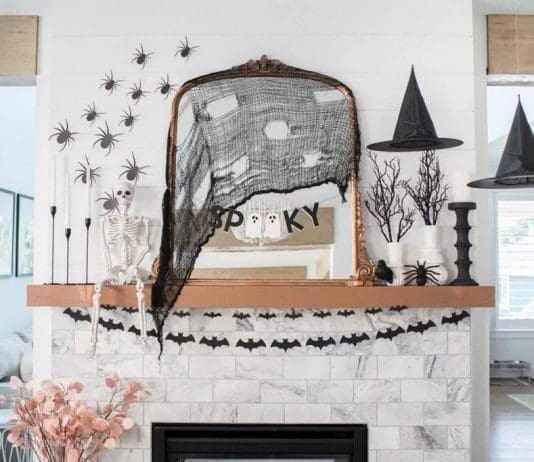 Halloween fireplace decorations _ Halloween home styling guide
