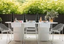 Outdoor Christmas table