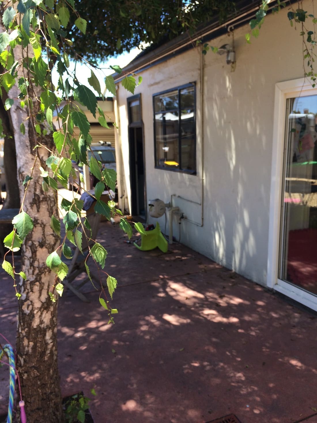 RaeRae Austin Maynard exterior before the renovation