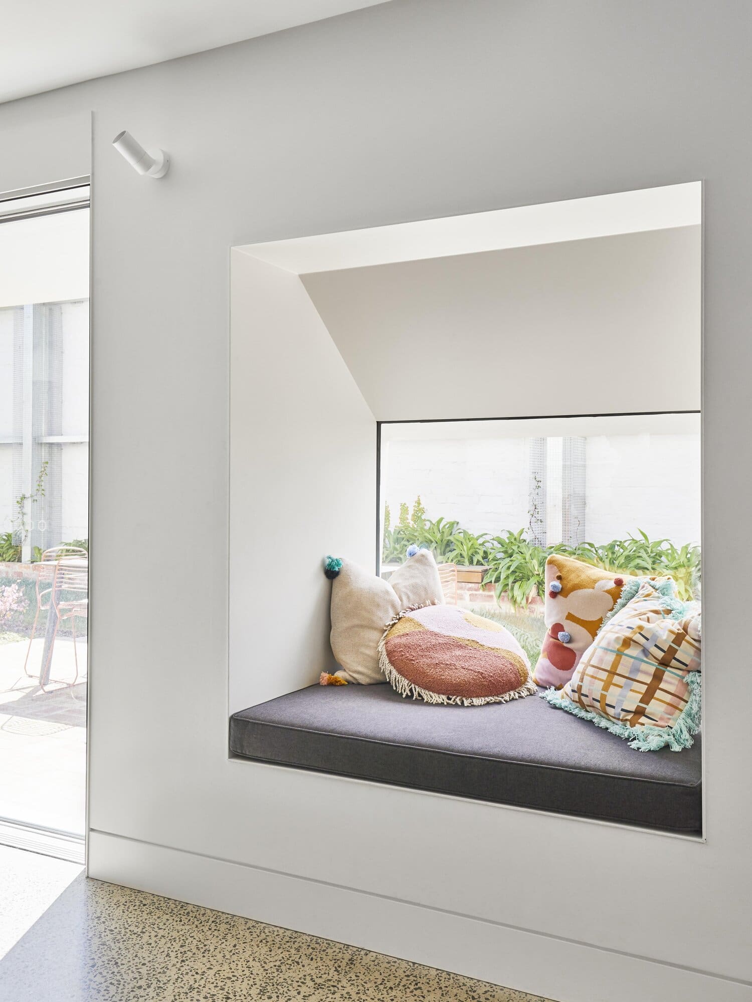 RaeRae Austin Maynard window seat