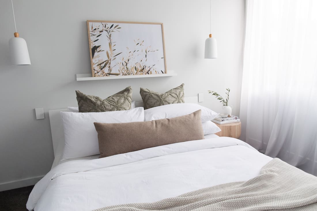 Cheap ways to decorate your home