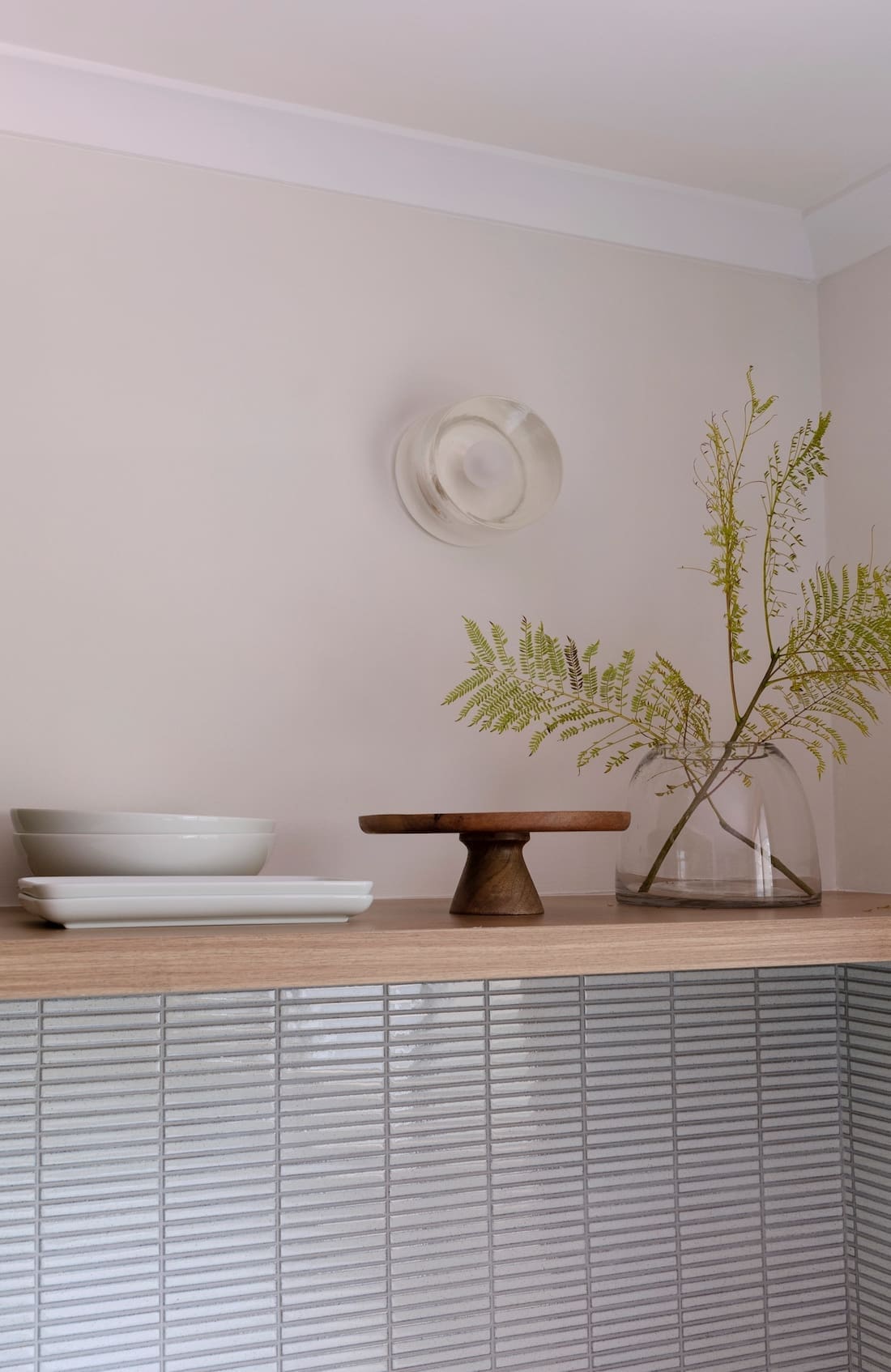 round wall light