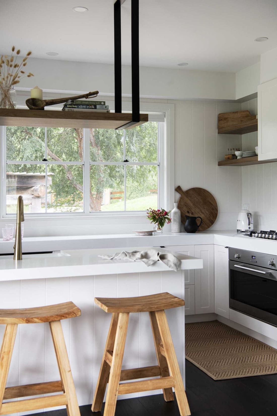 Small cottage kitchen