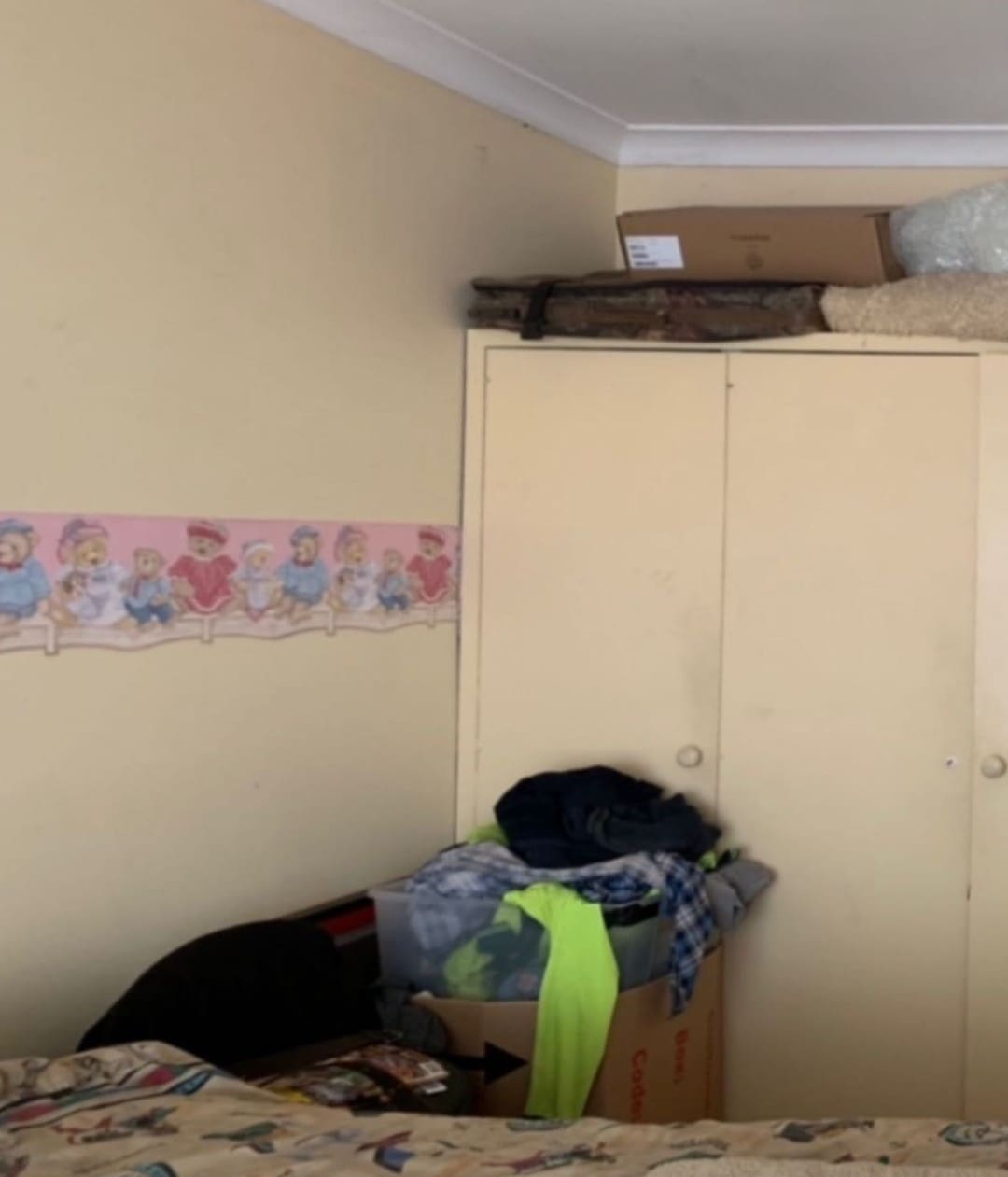 Bedroom before the renovation