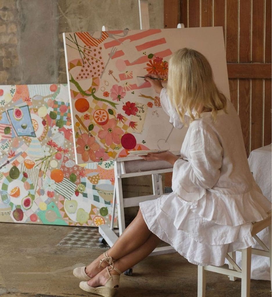 Alexandra Strong painting live at a wedding