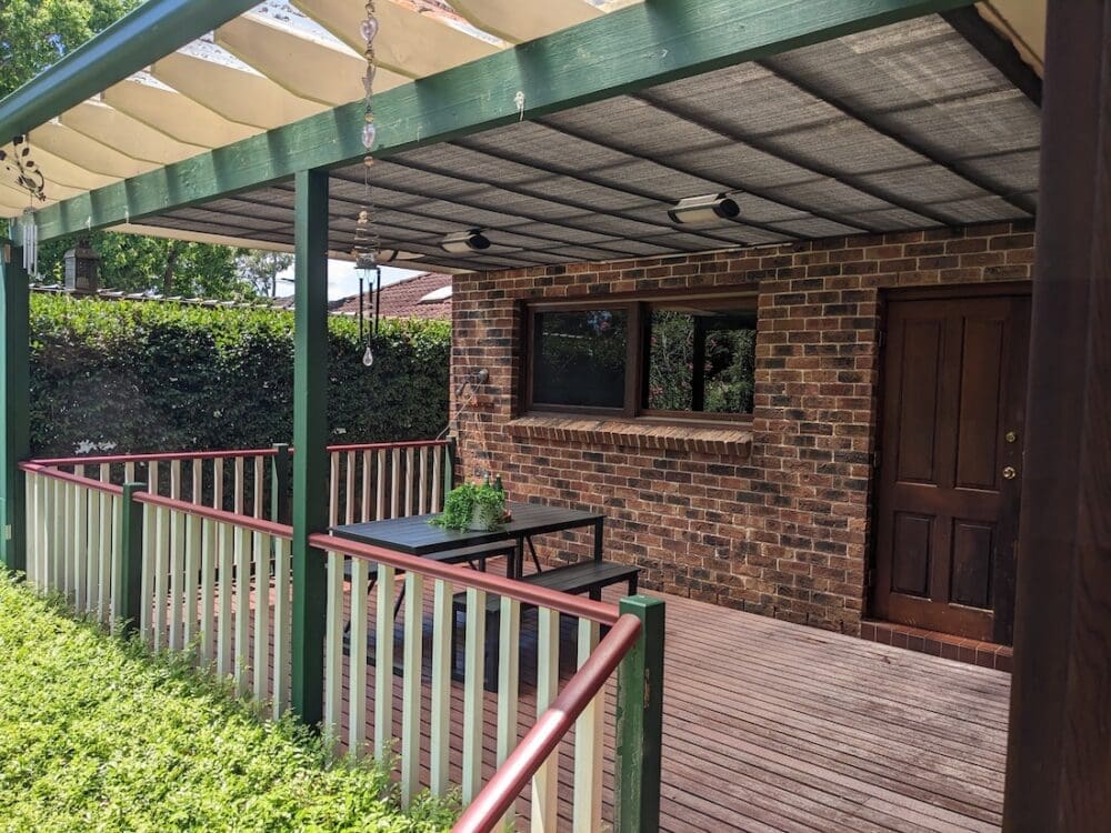 North Ryde before the makeover - 2000s brown brick deck exterior
