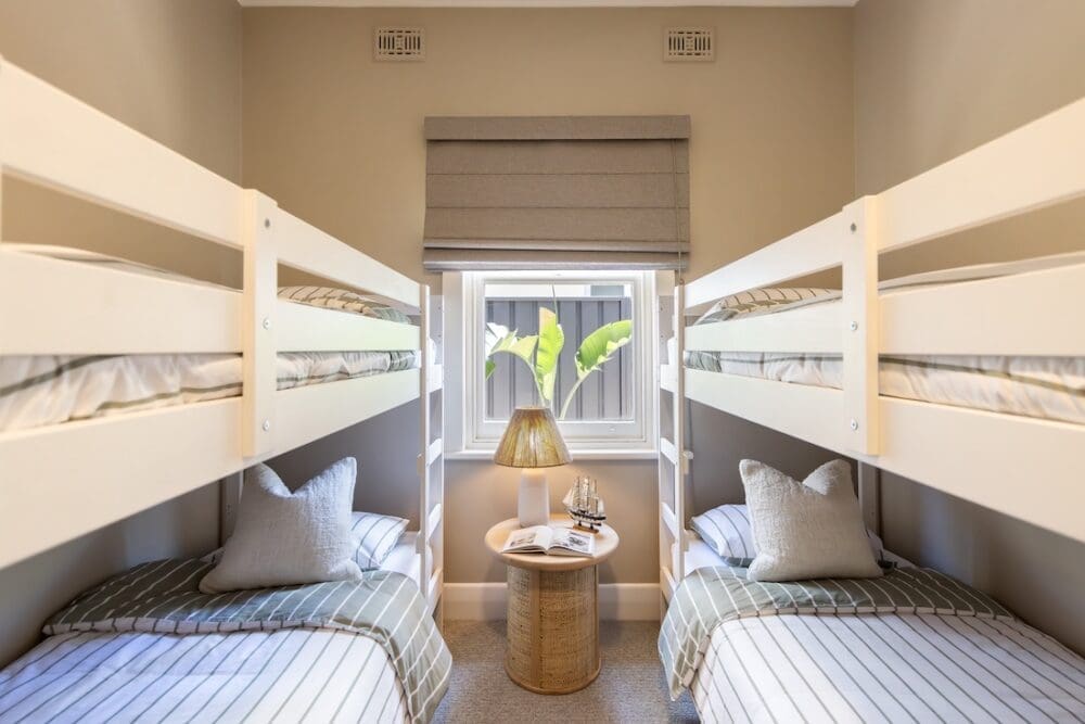 Bunk beds in kids room of Alisa and Lysandra coastal heritage Tudor AirBnB