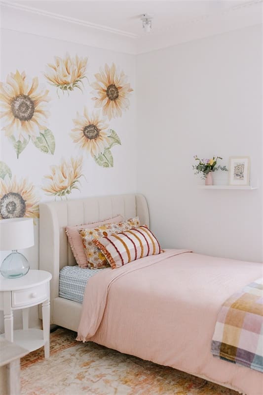 Sunflower wall decals in young girls bedroom