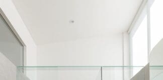 Double shower with mixers in centre