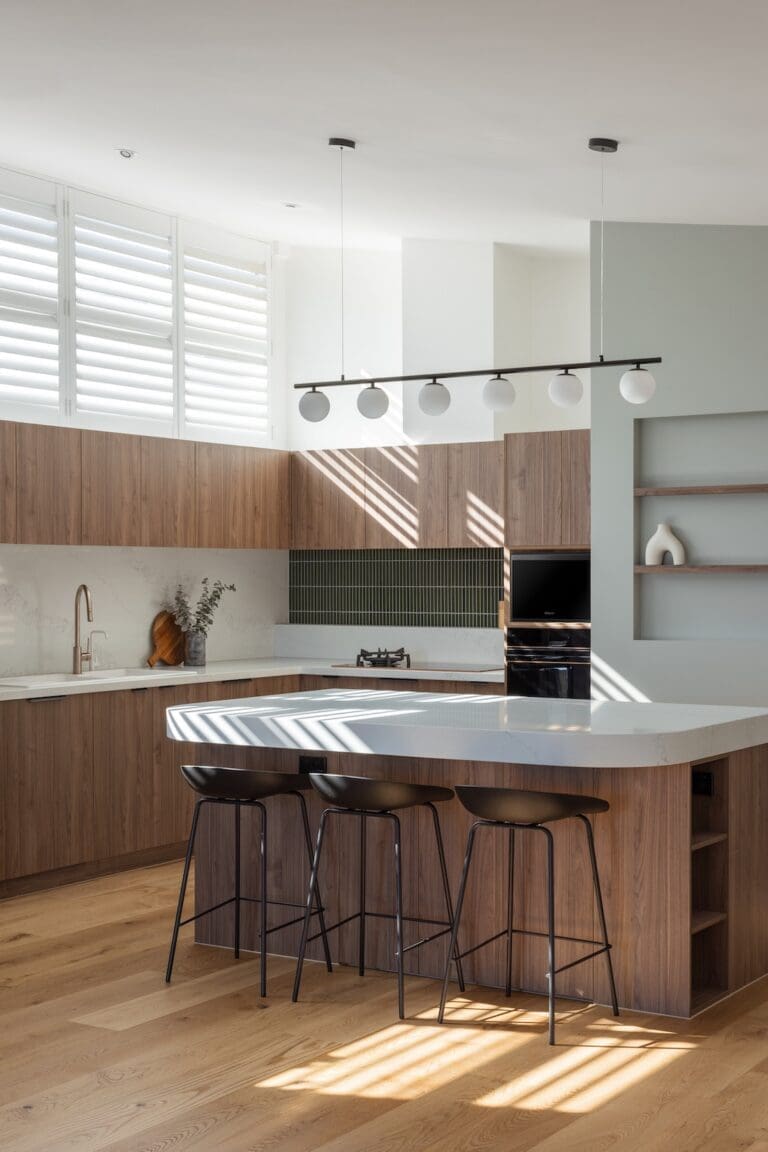 Rounded stone on kitchen island