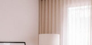 Bottle floor lamp