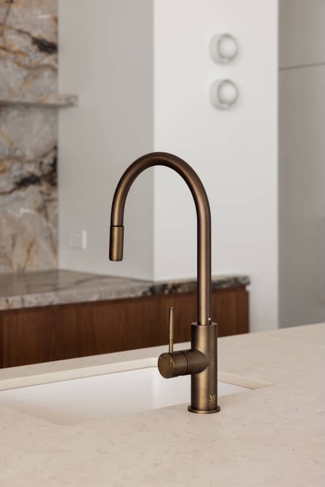 Curatd bronze tap
