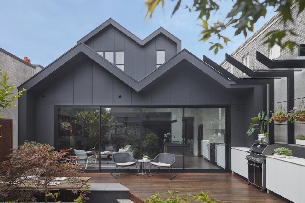 Modern scandibarn exterior with matrix cladding