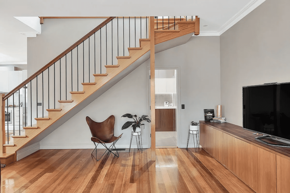 Using neutral tones to open a space