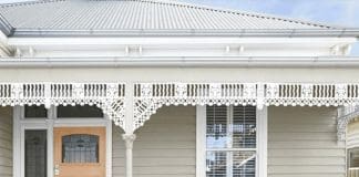 Best colours to paint a fence to make your garden look bigger Outdoor painted colours