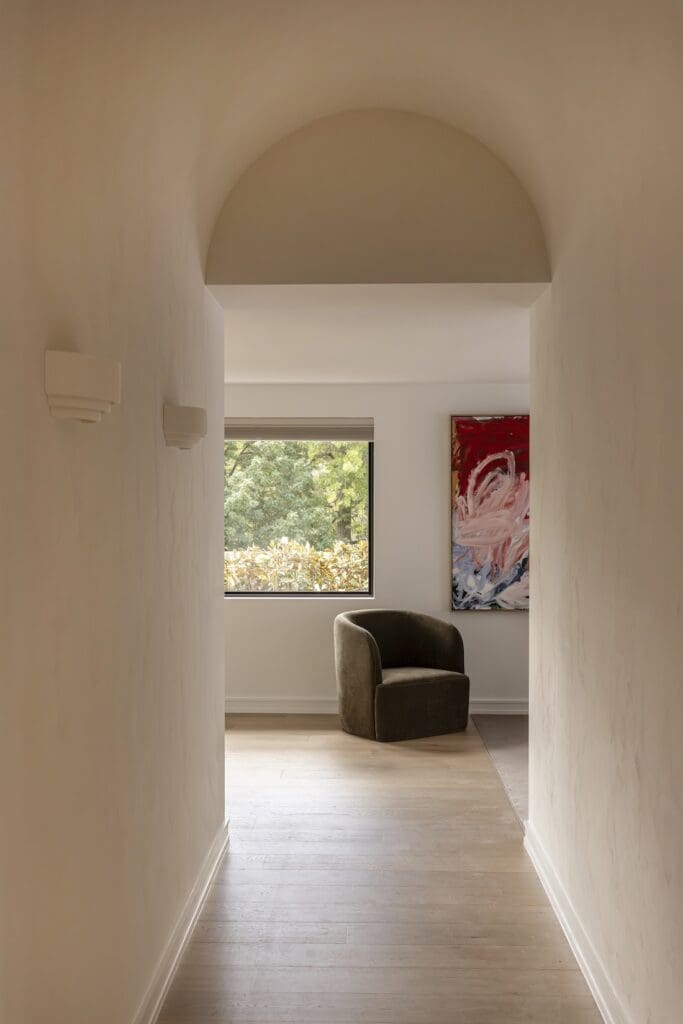 Curved archways in Deakin Home