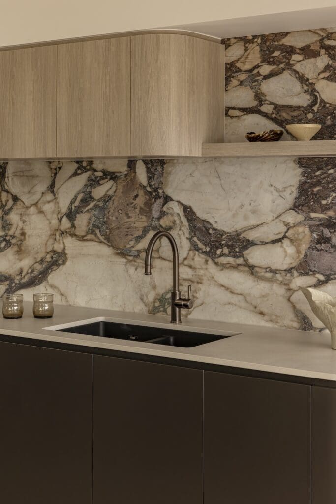 Stone backsplash in Deakin Home